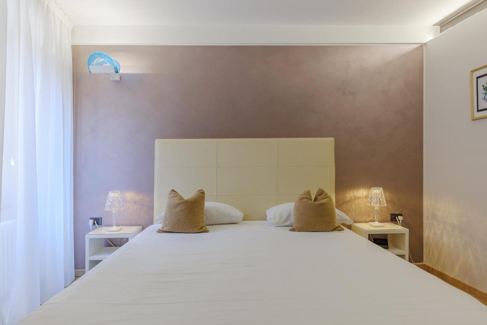 סירמיונה Hotel Degli Oleandri מראה חיצוני תמונה