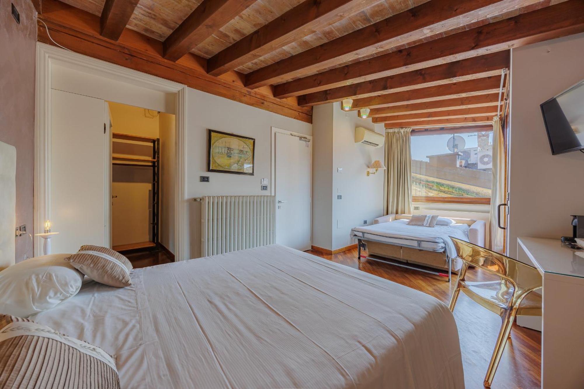 סירמיונה Hotel Degli Oleandri מראה חיצוני תמונה