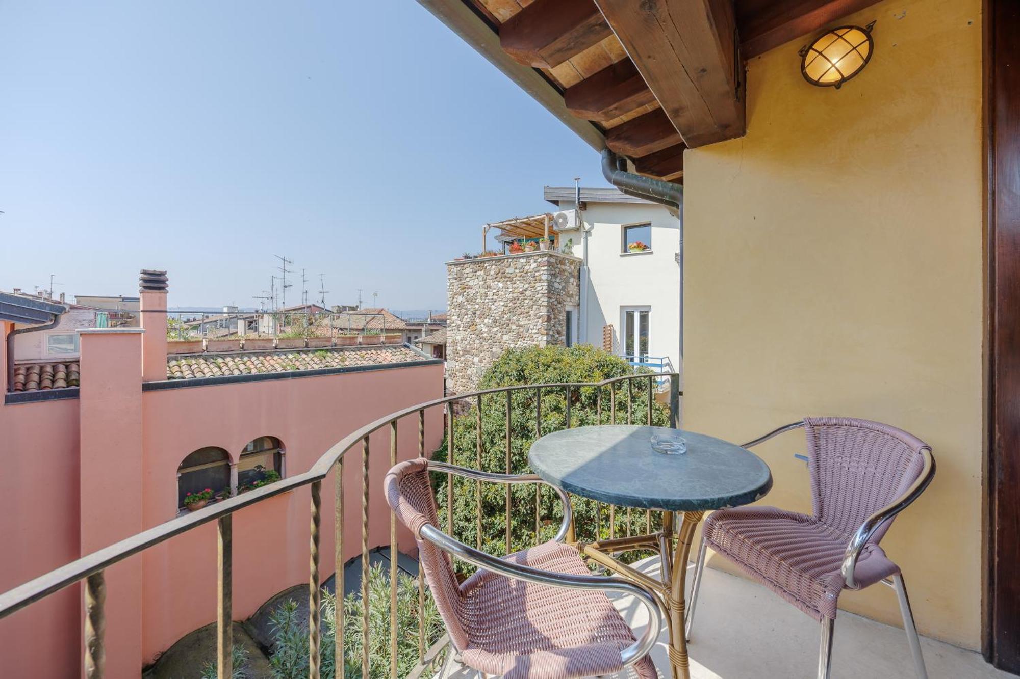 סירמיונה Hotel Degli Oleandri מראה חיצוני תמונה